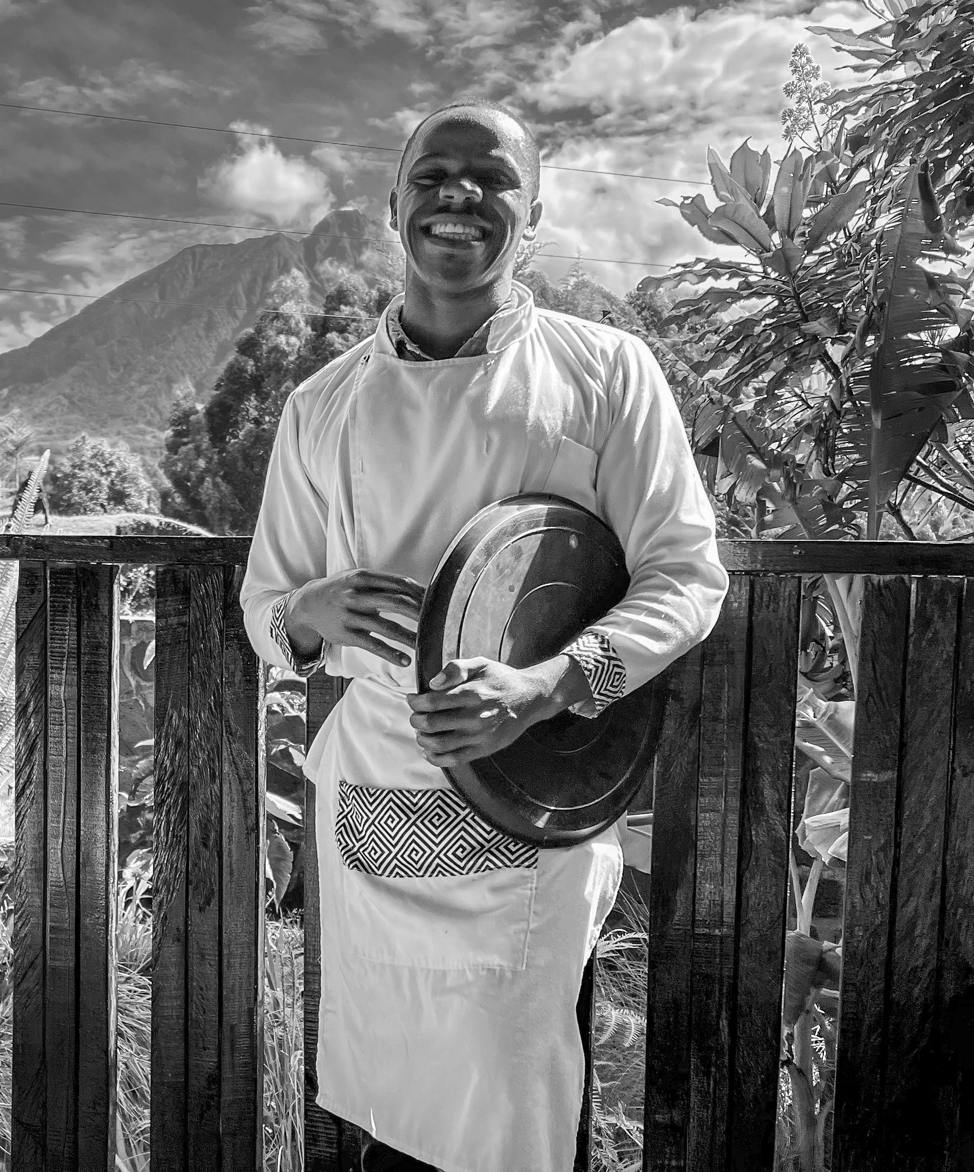 Chef Revocat taking care of guests at Sambora Kinigi